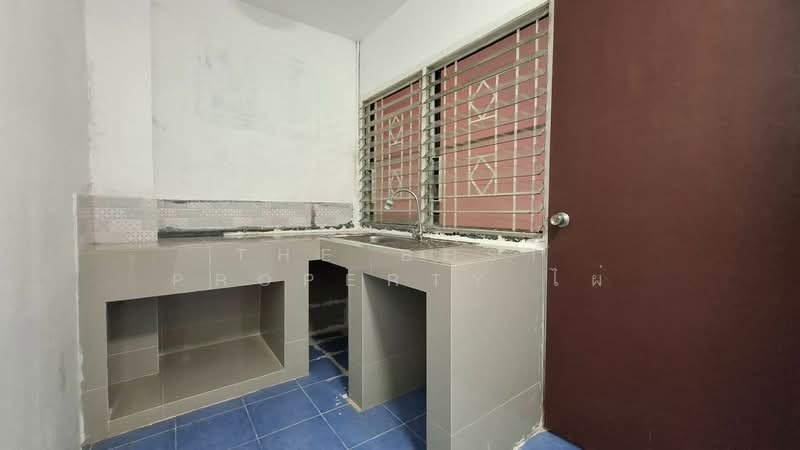 Ladda Ville 1-2, Nonthaburi, Ban Kluai-Sai Noi Road, Phimonrat, Bang Bua Thong, Nonthaburi, 3 Bedrooms, 100 sqm, Single Detached House For Sale, by The Best Property ไผ่, 500395619 - DDproperty.com