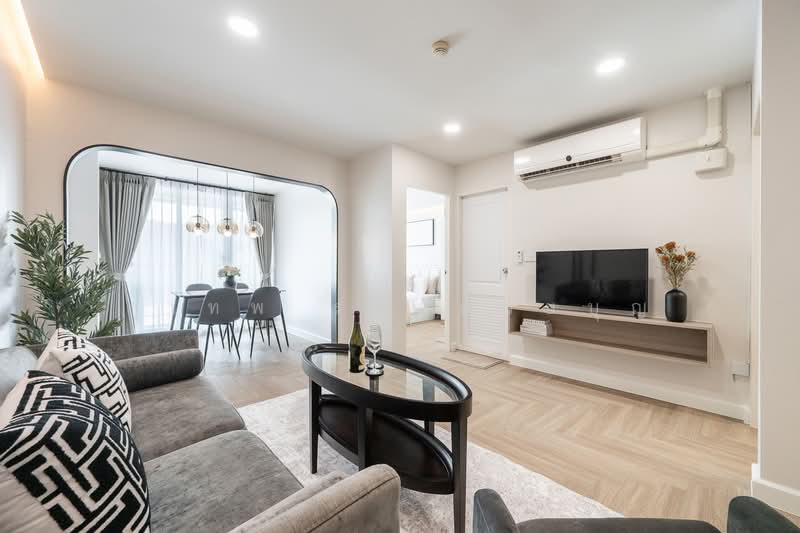 The Niche Sukhumvit 49, Bangkok, Sukhumvit, Khlong Tan Nua, Watthana, Bangkok, 2 Bedrooms, 63 sqm, Condo For Sale, by Sutep Rodduaybun, 500395697 - DDproperty.com