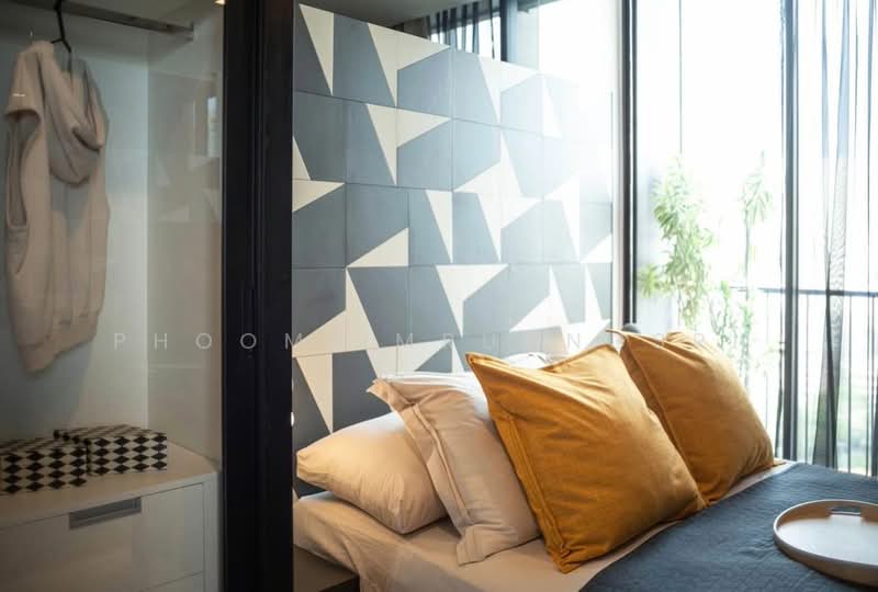 Noble Around Sukhumvit 33, Bangkok, 17 Soi Sukhumvit 33, Khlong Tan Nua, Watthana, Bangkok, 2 Bedrooms, 55 sqm, Condo For Rent, by Phoom Imruangsri, 500395724 - DDproperty.com