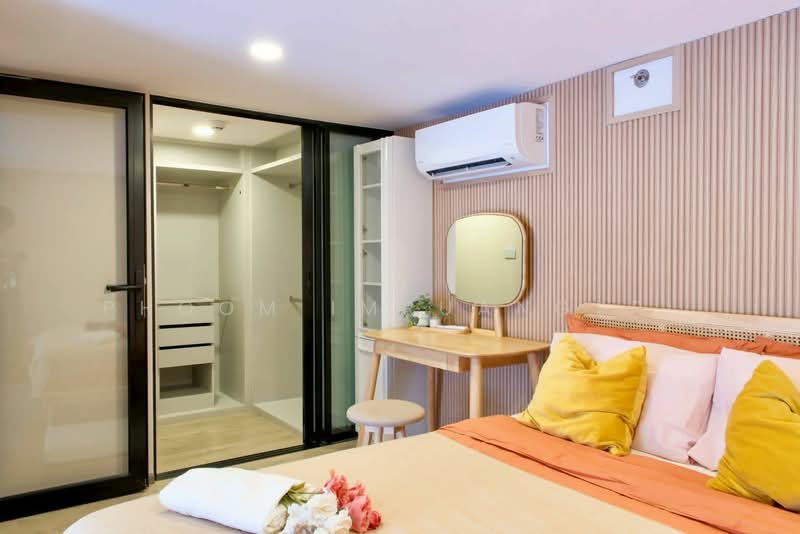 SOHO Bangkok Ratchada, Bangkok, 74 Pracha Rat Bamphen Rd, Huai Khwang, Bangkok, 2 Bedrooms, 48 sqm, Condo For Rent, by Phoom Imruangsri, 500395730 - DDproperty.com