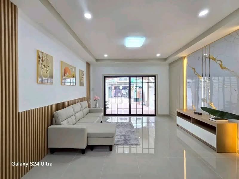 Baan Manawadee, Nonthaburi, Bang Khu Rat, Bang Bua Thong, Nonthaburi, 4 Bedrooms, 95 sqm, Townhouse For Sale, by NR AGENT, 500395731 - DDproperty.com