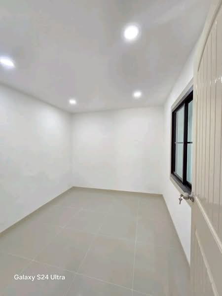 Baan Manawadee, Nonthaburi, Bang Khu Rat, Bang Bua Thong, Nonthaburi, 4 Bedrooms, 95 sqm, Townhouse For Sale, by NR AGENT, 500395731 - DDproperty.com