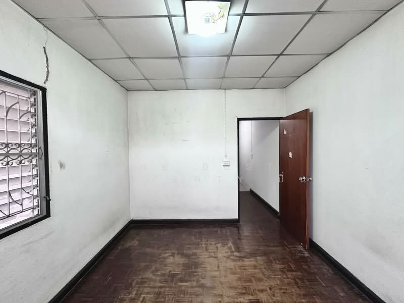 เฟื่องฟ้าวิลล่า ชลบุรี (Fuang Fah Villa Chonburi), Chon Buri (Pattaya), Thung Suk La, Si Racha, Chon Buri (Pattaya), 2 Bedrooms, 150 sqm, Townhouse For Sale, by The Best Property ปิ่น, 500395756 - DDproperty.com