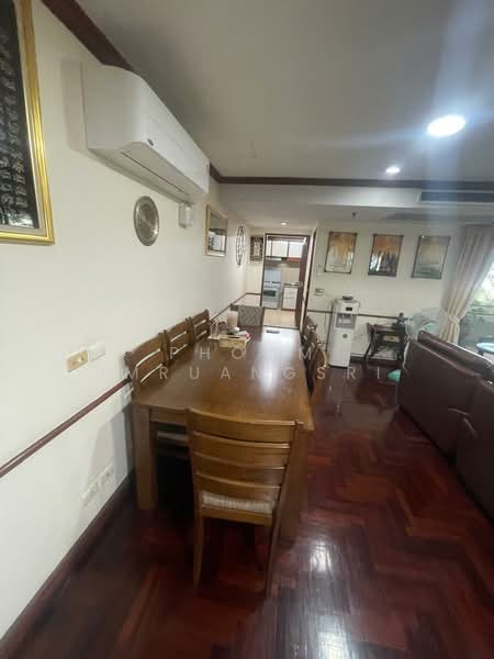 Prestige Towers, Bangkok, 168 Soi Sukhumvit 23, Khlongtoei Nua, Watthana, Bangkok, 2 Bedrooms, 175 sqm, Condo For Rent, by Phoom Imruangsri, 500395762 - DDproperty.com