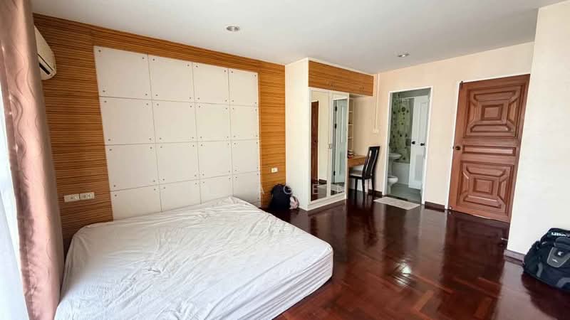 Supalai Ville Ratchada 32, Bangkok, Ratchadaphisek Road, Chan Kasem, Chatuchak, Bangkok, 4 Bedrooms, 180 sqm, Townhouse For Sale, by NR AGENT, 500395782 - DDproperty.com