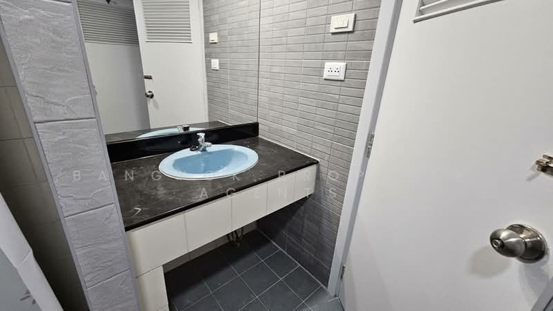 Beverly Tower, Bangkok, 52 Soi Chai Yot, Khlongtoei Nua, Watthana, Bangkok, 2 Bedrooms, 129 sqm, Condo For Rent, by BANGKOK PROPERTY AGENTS, 500395826 - DDproperty.com
