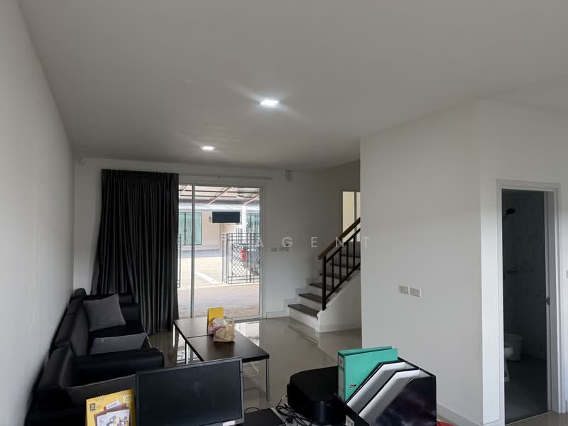 ดิ ไอเฟล รามคำแหง-มิสทีน, Bangkok, Rat Phatthana, Saphan Sung, Bangkok, 3 Bedrooms, 145 sqm, Townhouse For Sale, by NR AGENT, 500395846 - DDproperty.com