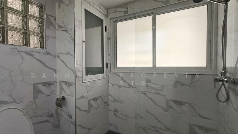 P.R. Home 1 & 2, Bangkok, Soi Thonglor 8, Khlong Tan Nua, Watthana, Bangkok, 2 Bedrooms, 250 sqm, Condo For Rent, by BANGKOK PROPERTY AGENTS, 500395872 - DDproperty.com