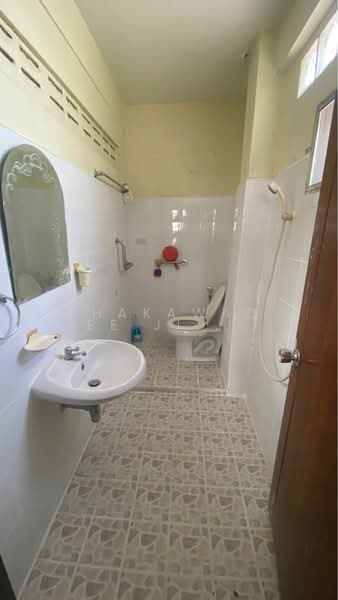 4-BR Townhouse, Bangkok, Wat Tha Pra, Bangkok Yai, Bangkok, 4 Bedrooms, 382 sqm, Townhouse For Sale, by Phakawadee Jiramanee, 500395892 - DDproperty.com