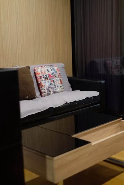 Noble Revo Silom : โนเบิล รีโว สีลม, กรุงเทพ, 88 ซอยสุรศักดิ์ ถนนสุรสักดิ์ แขวงสีลม เขตบางรัก จังหวัดกรุงเทพมหานคร, สีลม, บางรัก, กรุงเทพ, 32 ตร.ม., คอนโด ให้เช่า, โดย Pawanrat Panchawanon, 500395909 - DDproperty.com