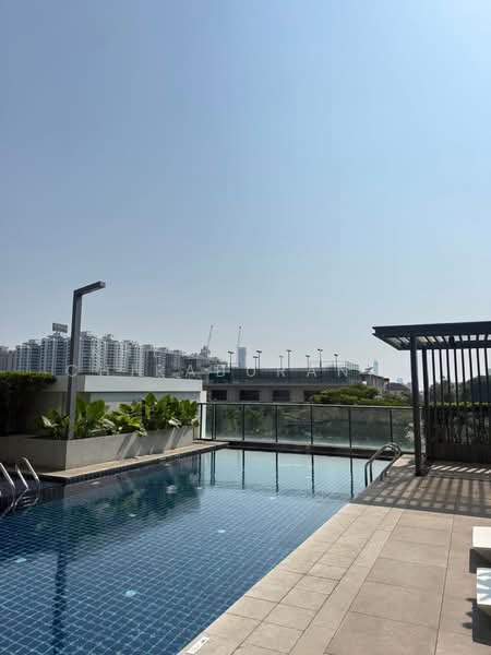 Regal Sathon-Naradhiwas, Bangkok, Naradhiwas Rajanagarindra Road, Thung Maha Mek, Sathon, Bangkok, 2 Bedrooms, 45 sqm, Condo For Rent, by Khemasooch Chiraburanan, 500395991 - DDproperty.com