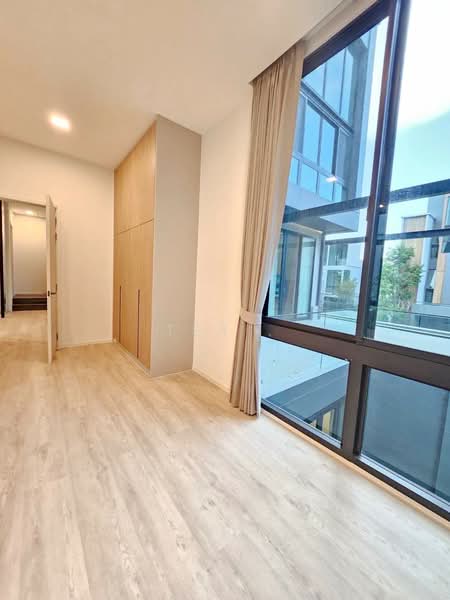 VIVE Krungthep Kreetha, Bangkok, Krungthep Kreetha Road, Saphan Sung, Bangkok, 4 Bedrooms, 421 sqm, Single Detached House For Sale, by Ter ., 500396084 - DDproperty.com