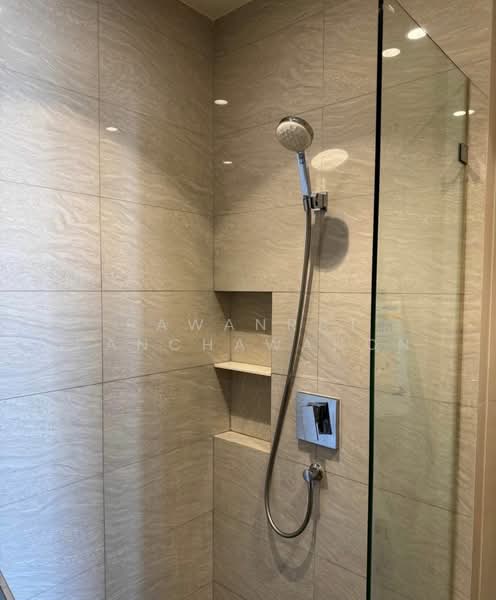 Maru Ekkamai 2, Bangkok, 70-5 Sukhumvit 63 Road, Phra Kanong Nua, Watthana, Bangkok, 1 Bedroom, 30 sqm, Condo For Rent, by Pawanrat Panchawanon, 500396121 - DDproperty.com