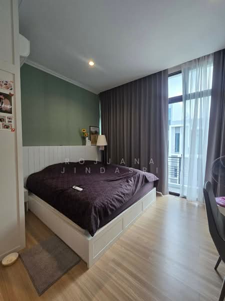 Nirvana Define Srinakarin-Rama 9, Bangkok, Srinakarin - Rom Klao Road, Saphan Sung, Bangkok, 3 Bedrooms, 190 sqm, Townhouse For Sale, by Rojjana Jindasri, 500396123 - DDproperty.com