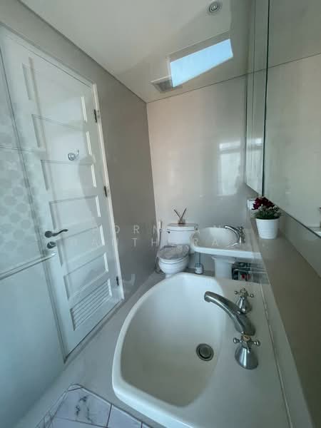AGUSTON Sukhumvit 22, Bangkok, 140 Sukhumvit Road, Khlong Toei, Bangkok, 2 Bedrooms, 85 sqm, Condo For Rent, by Pornpan Chantharakasemchai, 500396145 - DDproperty.com