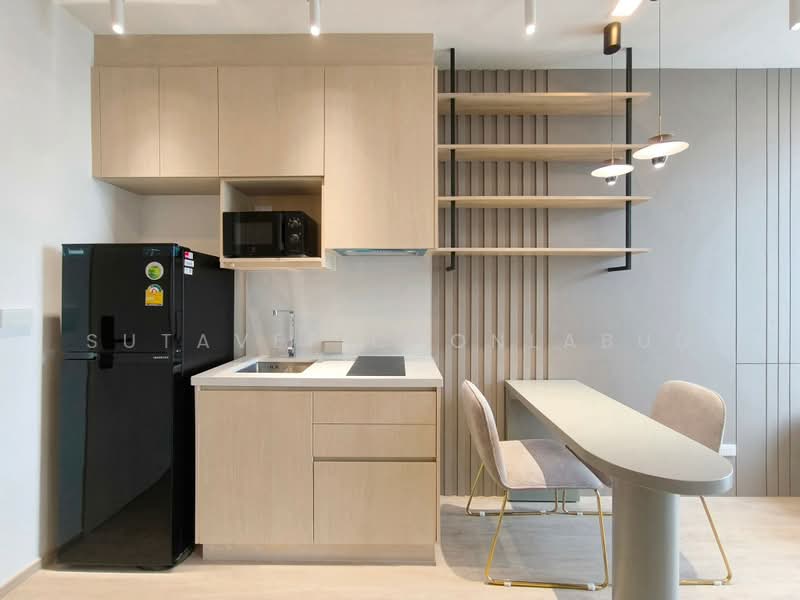 Noble State 39, Bangkok, 35 Soi Sukhumvit 39, Khlong Tan Nua, Watthana, Bangkok, 1 Bedroom, 34 sqm, Condo For Rent, by Sutavee Chonlabud, 500396164 - DDproperty.com