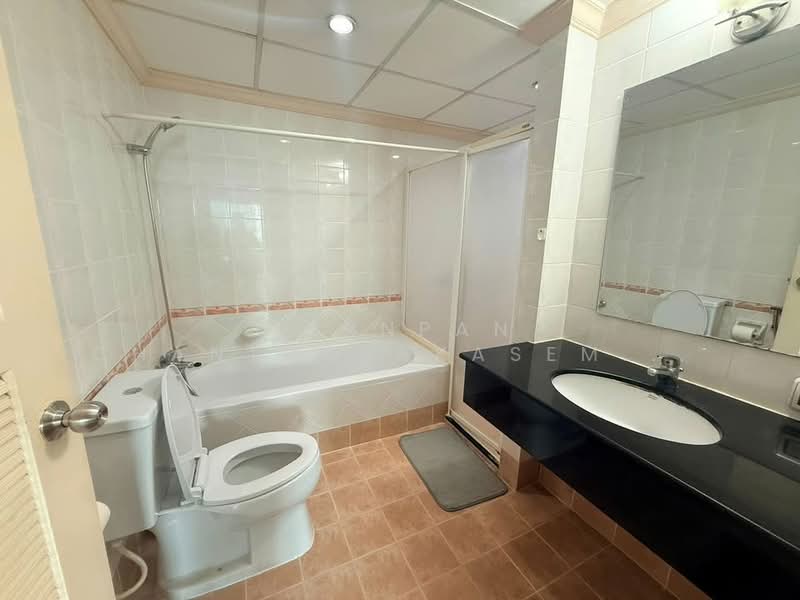 Supalai Park Phaholyothin, Bangkok, Phaholyothin 21 Road, Chatuchak, Bangkok, 2 Bedrooms, 103 sqm, Condo For Rent, by Pornpan Chantharakasemchai, 500396247 - DDproperty.com
