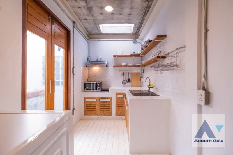 2 Bedrooms Townhouse for Sale and Rent in Sukhumvit, Bangkok near BTS Phra khanong at Moo Baan Klong, กรุงเทพ, คลองตันเหนือ, วัฒนา, กรุงเทพ, 158 ตร.ม., บ้านเดี่ยว ให้เช่า, โดย Accom Asia, 500396275 - DDproperty.com