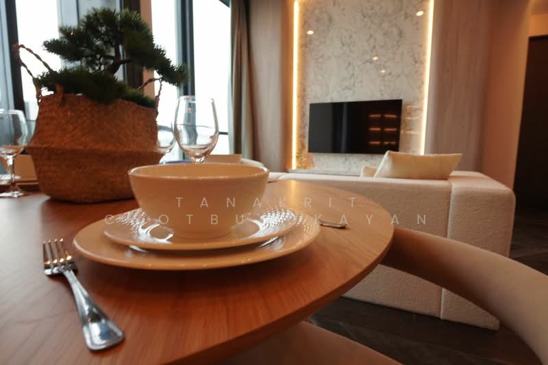 The Esse Sukhumvit 36, Bangkok, Soi Sukhumvit 36, Sukhumvit Road, Phra Kanong, Khlong Toei, Bangkok, 2 Bedrooms, 77 sqm, Condo For Rent, by Tanakrit Chotbuddkayan, 500396329 - DDproperty.com
