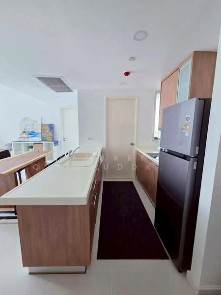 Manhattan Chidlom, Bangkok, 1032 Phetchaburi 32 Alley, Makkasan, Ratchathewi, Bangkok, 2 Bedrooms, 90 sqm, Condo For Rent, by Tanakrit Chotbuddkayan, 500396347 - DDproperty.com