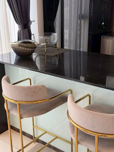 Siamese Exclusive Sukhumvit 31, Bangkok, 75 Soi Sukhumvit 31, Khlong Tan Nua, Watthana, Bangkok, 3 Bedrooms, 200 sqm, Condo For Rent, by Natasa Techathonthanakhun, 500396403 - DDproperty.com