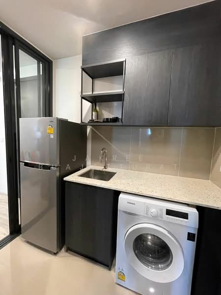 XT Huaikhwang, Bangkok, 244 Ratchadaphisek Road, Huai Khwang, Bangkok, 1 Bedroom, 35 sqm, Condo For Rent, by Jakree Buajatturat, 500396455 - DDproperty.com