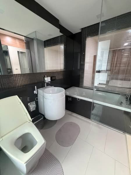Rhythm Sukhumvit 50, Bangkok, 8 Sukhumvit 50, Sukhumvit Road, Phra Kanong, Khlong Toei, Bangkok, 2 Bedrooms, 65 sqm, Condo For Rent, by Natasa Techathonthanakhun, 500396481 - DDproperty.com