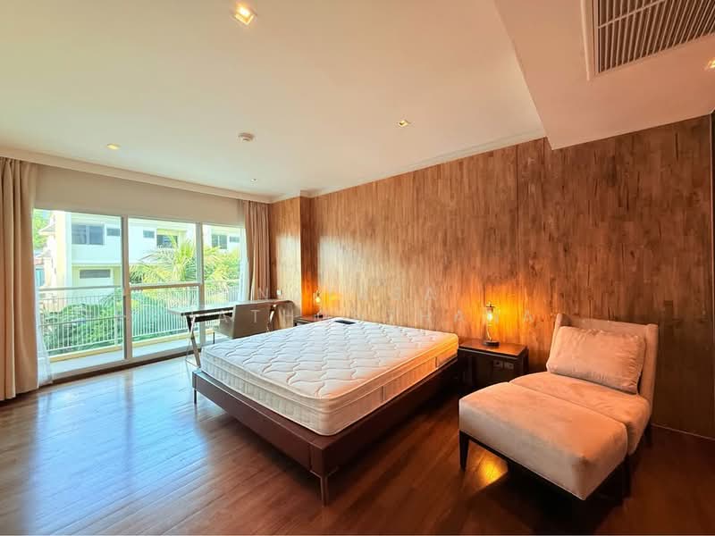 Silver Heritage, Bangkok, 96 Soi Sukhumvit 38, Phra Kanong, Khlong Toei, Bangkok, 4 Bedrooms, 349 sqm, Condo For Rent, by Natasa Techathonthanakhun, 500396503 - DDproperty.com