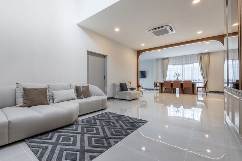 The City Ramintra-Wongwaen, Bangkok, Lieb wong wean - Thai Raman Road, Sam Wa Tawan Tok, Khlong Sam Wa, Bangkok, 5 Bedrooms, 390 sqm, Single Detached House For Rent, by Chonkanok Panraenoo, 500396536 - DDproperty.com