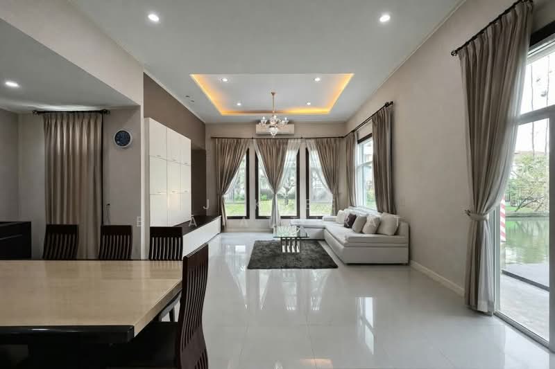 Grand Canal Donmuang, Bangkok, Cherdwutthakat Road, Si Khan, Don Mueang, Bangkok, 4 Bedrooms, 235 sqm, Single Detached House For Rent, by Jakree Buajatturat, 500396569 - DDproperty.com