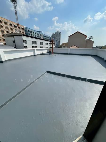 2-BR House, Bangkok, Bang Na Nuea, Bang Na, Bangkok, 2 Bedrooms, 224 sqm, Single Detached House For Rent, by Komkrit Arunvessased, 500396692 - DDproperty.com