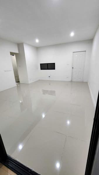 undefined, กรุงเทพ, คลองถนน, สายไหม, กรุงเทพ, 144 ตร.ม., ทาวน์เฮ้าส์ ให้เช่า, โดย Komkrit Arunvessased, 500396702 - DDproperty.com