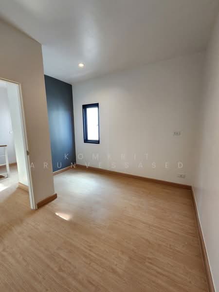 undefined, Bangkok, Khlong Tanon, Sai Mai, Bangkok, 3 Bedrooms, 144 sqm, Townhouse For Rent, by Komkrit Arunvessased, 500396702 - DDproperty.com