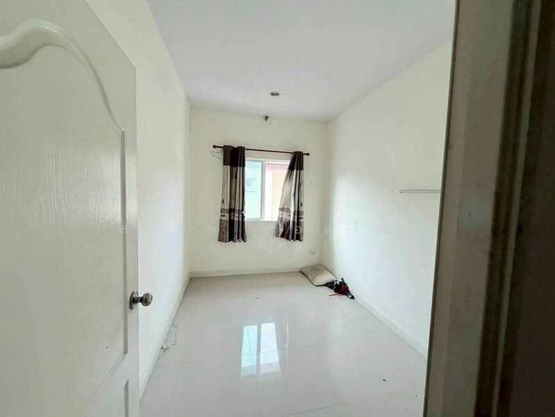 I Leaf Town Lumlukka Klong 3, Pathum Thani, Lam Luk Ka, Pathum Thani, 4 Bedrooms, 90 sqm, Townhouse For Sale, by สรภพ ยอดไชย (สีฝุ่น), 500396743 - DDproperty.com
