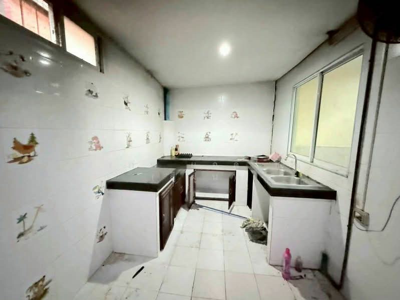 I Leaf Town Lumlukka Klong 3, Pathum Thani, Lam Luk Ka, Pathum Thani, 4 Bedrooms, 90 sqm, Townhouse For Sale, by สรภพ ยอดไชย (สีฝุ่น), 500396743 - DDproperty.com