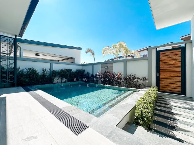 Zensiri Midtown Villas, Chon Buri (Pattaya), Soi 22 Chalemphrakiat, Nong Pru, Bang Lamung (Pattaya), Chon Buri (Pattaya), 3 Bedrooms, 180 sqm, Villa For Sale, by Chaweewan Puekpong, 500396789 - DDproperty.com