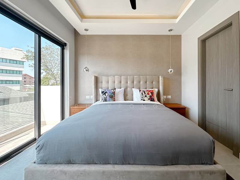 Zensiri Midtown Villas : เซนสิริ มิดทาวน์ วิลล่า, ชลบุรี, Soi 22 Chalemphrakiat, หนองปรือ, บางละมุง, ชลบุรี, 180 ตร.ม., วิลล่า ขาย, โดย Chaweewan Puekpong, 500396789 - DDproperty.com
