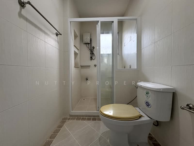 Ladawan Sukhumvit 103, Bangkok, Nong Bon, Prawet, Bangkok, 3 Bedrooms, 300 sqm, Single Detached House For Rent, by Nutty Property, 500396809 - DDproperty.com
