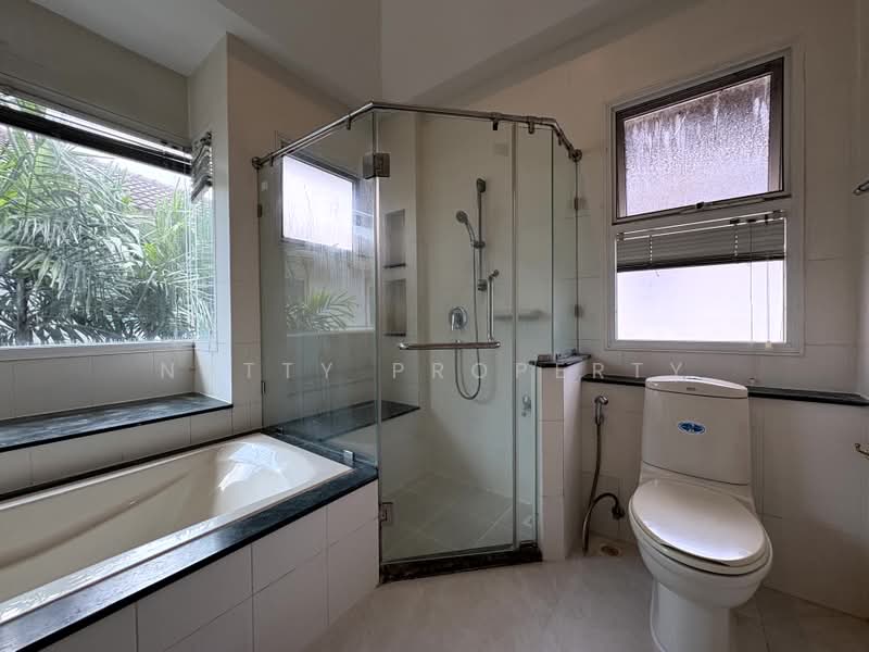 Ladawan Sukhumvit 103, Bangkok, Nong Bon, Prawet, Bangkok, 3 Bedrooms, 300 sqm, Single Detached House For Rent, by Nutty Property, 500396809 - DDproperty.com