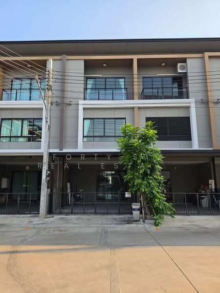 Premium Place Phaholyothin-Ramintra : พรีเมียม เพลส พหลโยธิน-รามอินทรา, กรุงเทพ, ท่าแร้ง, บางเขน, กรุงเทพ, 170 ตร.ม., ทาวน์เฮ้าส์ ให้เช่า, โดย Forty-Six Real Estate Group, 500396812 - DDproperty.com
