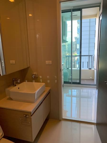 Q Asoke, Bangkok, 1678 Petchaburi Road, Makkasan, Ratchathewi, Bangkok, Studio, 31 sqm, Condo For Rent, by รัชกานต์ อัจฉริยะโพธา, 500396855 - DDproperty.com