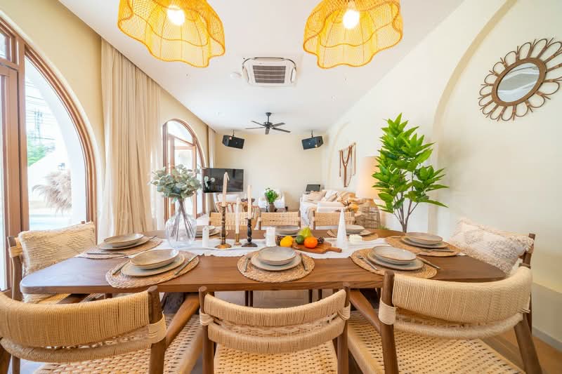 Luxurious 4-Bedroom Home in Pattaya Premier Project - Fully Furnished, Chon Buri (Pattaya), Na Kloe, Bang Lamung (Pattaya), Chon Buri (Pattaya), 4 Bedrooms, 307 sqm, Single Detached House For Sale, by Pornnapa Titloi, 500396868 - DDproperty.com