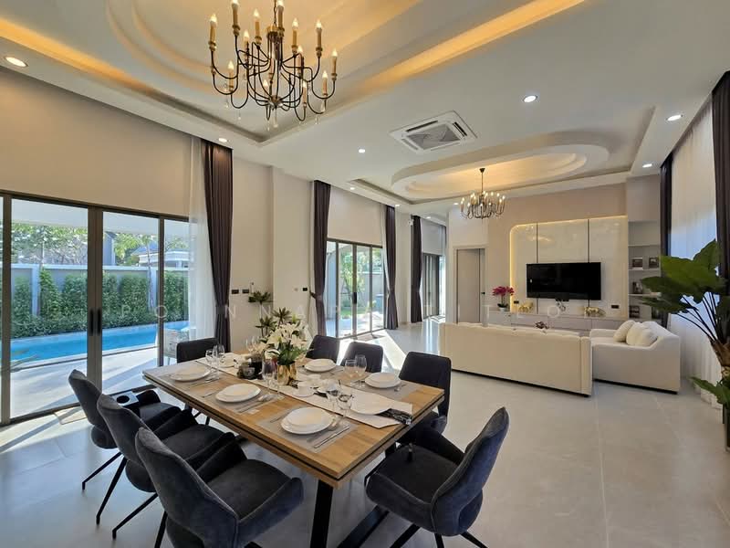 Luxurious 4-Bedroom Home in Pattaya: Private Pool, Garden, Pet Friendly, Chon Buri (Pattaya), Poong, Bang Lamung (Pattaya), Chon Buri (Pattaya), 4 Bedrooms, 270 sqm, Single Detached House For Sale, by Pornnapa Titloi, 500396870 - DDproperty.com