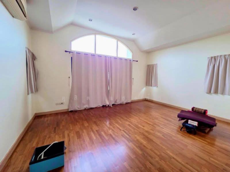 ให้เช่าบ้านเดี่ยว ม.แกรนด์พาร์ควิว ติด J Park ศรีราชา, Chon Buri (Pattaya), Surasak, Si Racha, Chon Buri (Pattaya), 3 Bedrooms, 180 sqm, Single Detached House For Rent, by Dusit Saengfa, 500396906 - DDproperty.com
