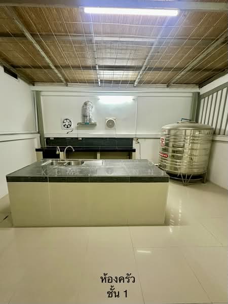Baan Klang Krung Grande Vienna Rama 3, Bangkok, Rama 3 Road, Bang Pong Pang, Yan Nawa, Bangkok, 3 Bedrooms, 241 sqm, Townhouse For Rent, by Tittayaporn Kim (Jenny), 500396914 - DDproperty.com
