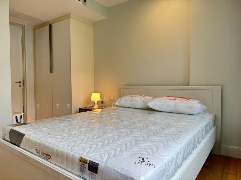Collezio Sathorn-Pipat, Bangkok, 41 Soi Pipat 1 Silom Road, Silom, Bang Rak, Bangkok, 1 Bedroom, 42 sqm, Condo For Rent, by Songpol Sittiwongwanich, 500396918 - DDproperty.com
