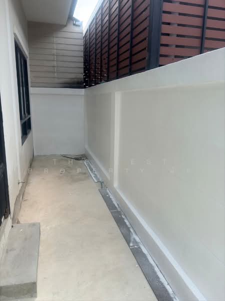 นาราวิลล์ พานทอง, Chon Buri (Pattaya), Nong - Hong, Phan Thong, Chon Buri (Pattaya), 2 Bedrooms, 150 sqm, Semi-Detached House (Twin House) For Sale, by The Best Property นัท, 500396933 - DDproperty.com