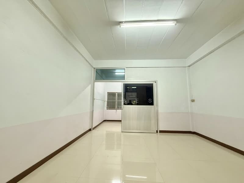 ทาวน์เฮ้าส์ดอนตะโก ราชบุรี, Ratchaburi, Don Tako, Muang Ratchaburi, Ratchaburi, 2 Bedrooms, 100 sqm, Townhouse For Sale, by The Best Property ดาด้า, 500396966 - DDproperty.com