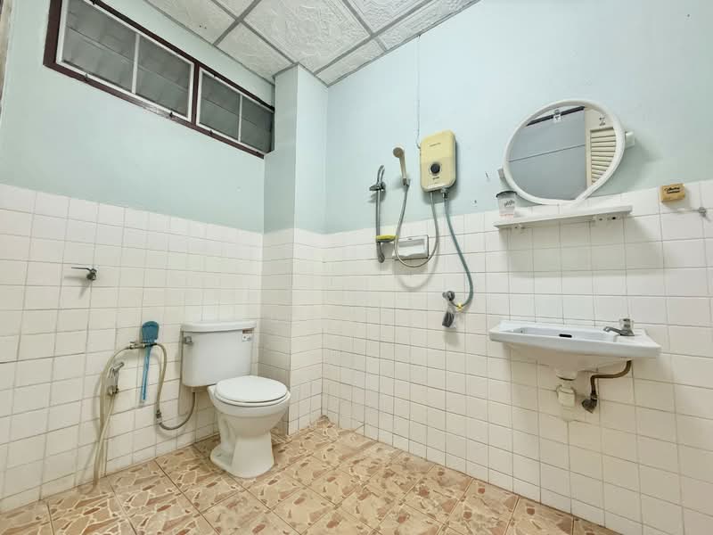 ทาวน์เฮ้าส์ดอนตะโก ราชบุรี, Ratchaburi, Don Tako, Muang Ratchaburi, Ratchaburi, 2 Bedrooms, 100 sqm, Townhouse For Sale, by The Best Property ดาด้า, 500396966 - DDproperty.com