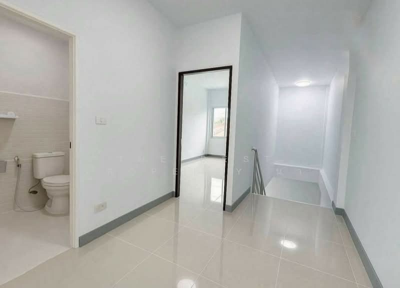 อาคารพาณิชย์บ้านโฮ่ง ลำพูน, Lamphun, Ban Hong, Lamphun, , 394 sqm, Shophouse For Sale, by The Best Property นา, 500396972 - DDproperty.com